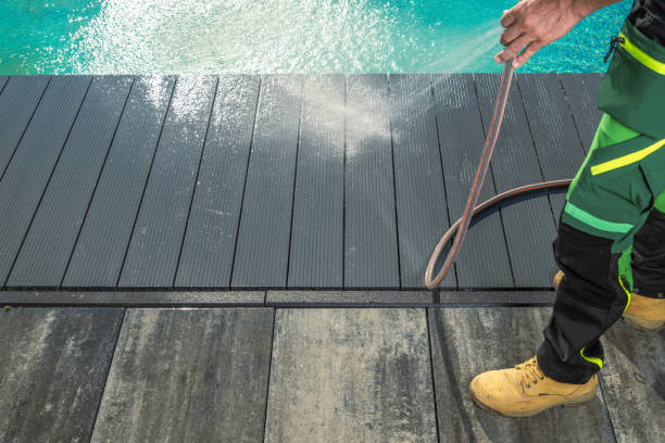 Garage Pressure Washing in South Jacksonville, IL